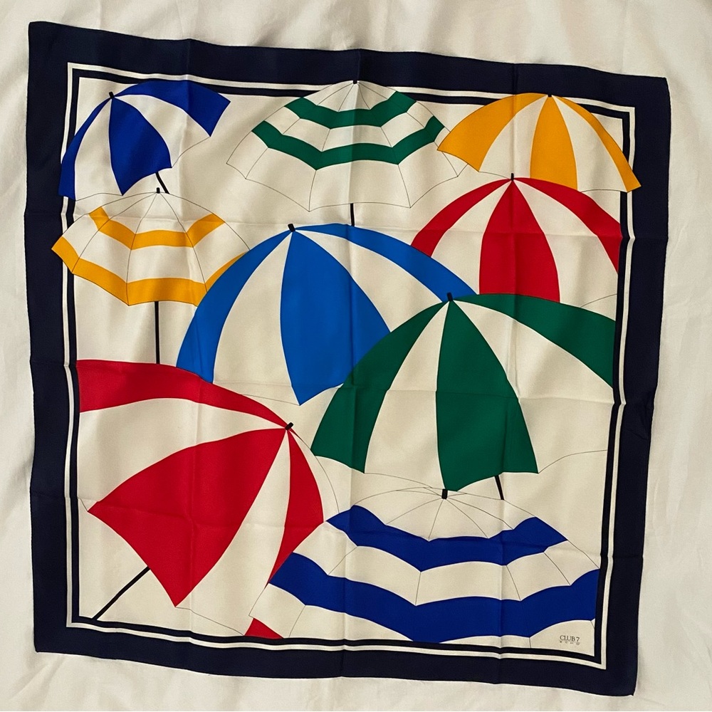ECHO Design Club 7 Umbrella Scarf